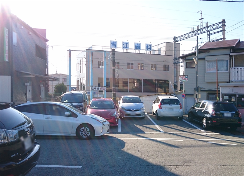 山手薬局の横駐車場