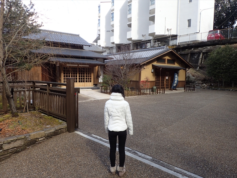 三ッ森　炭酸泉店さん