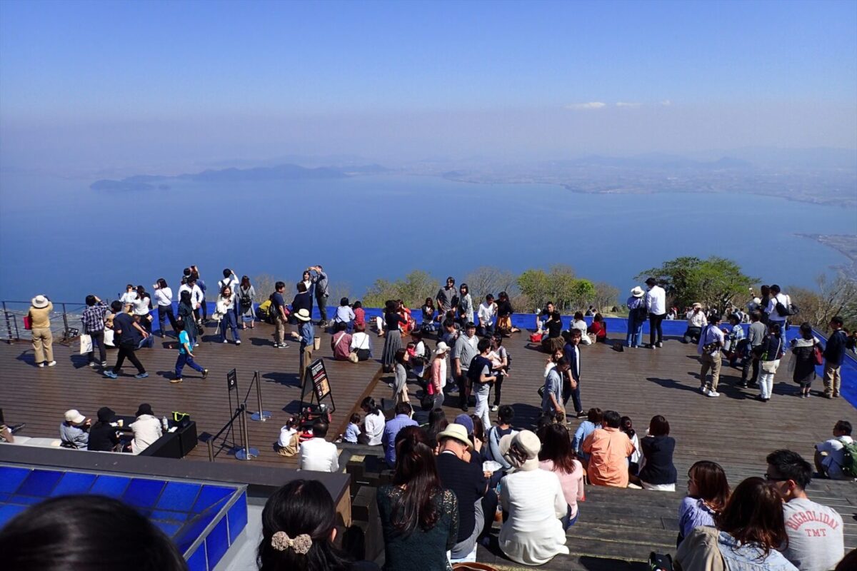 天空のびわ湖テラス