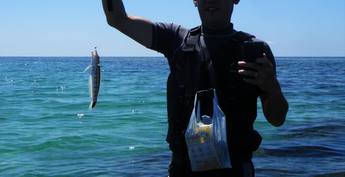 この後スマホが海水に浸かってしまったのだ